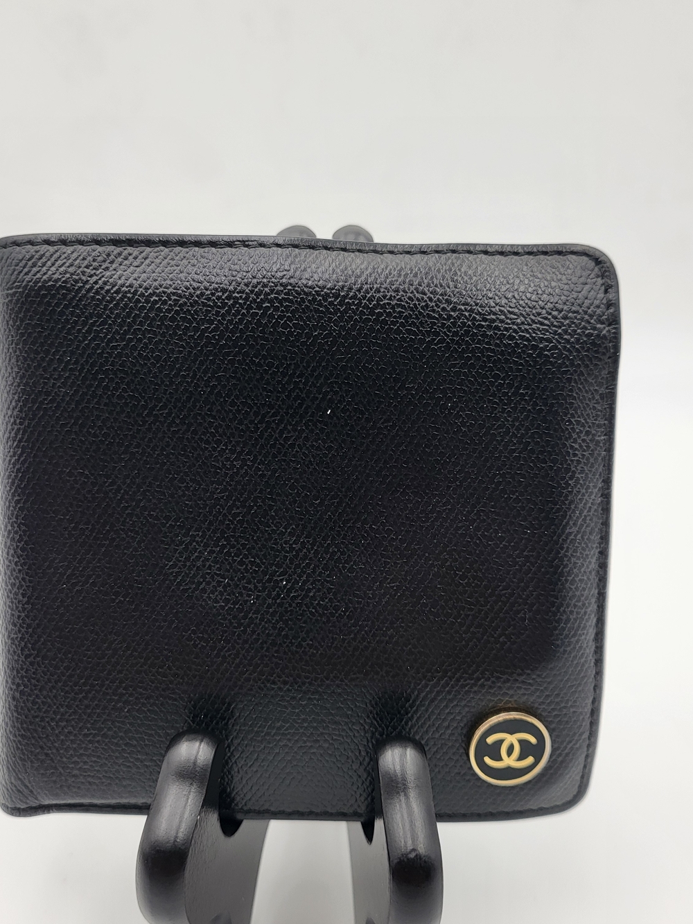Chanel Caviar Black Leather Bi-Fold Compact Wallet..Authentic !!